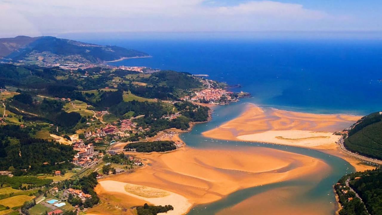Agroturismo Iberreko Errota Muxika Buitenkant foto