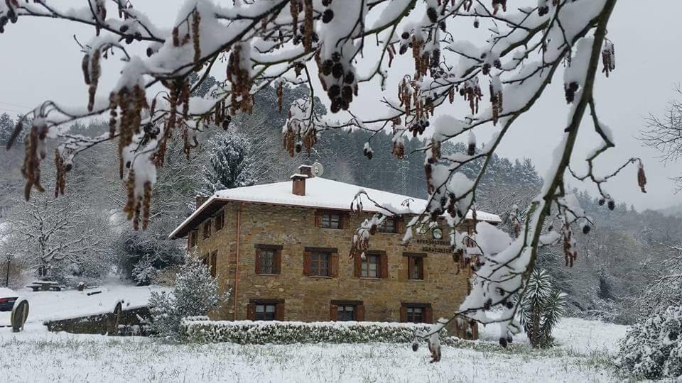 Agroturismo Iberreko Errota Muxika Buitenkant foto